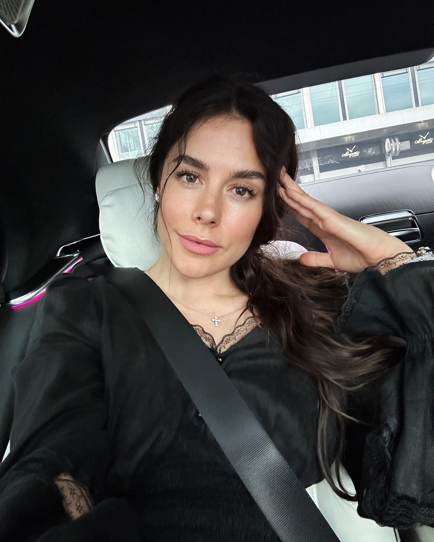 Відому українську телеведучу запідозрили у вагітності: вона відповіла