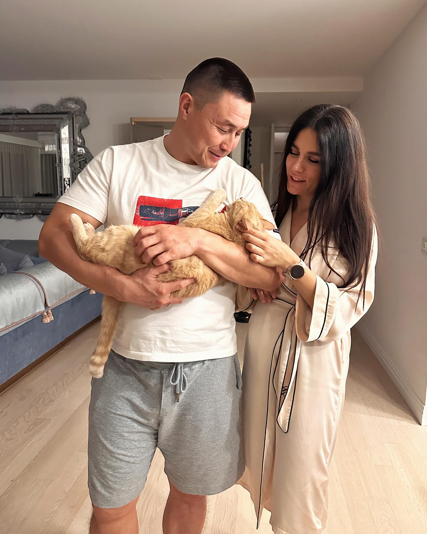 Відому українську телеведучу запідозрили у вагітності: вона відповіла