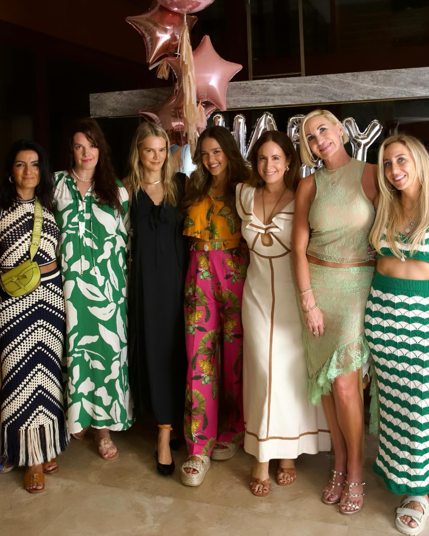 Джессика Альба похвасталась ярким Днем рождения в Мексике (фото)