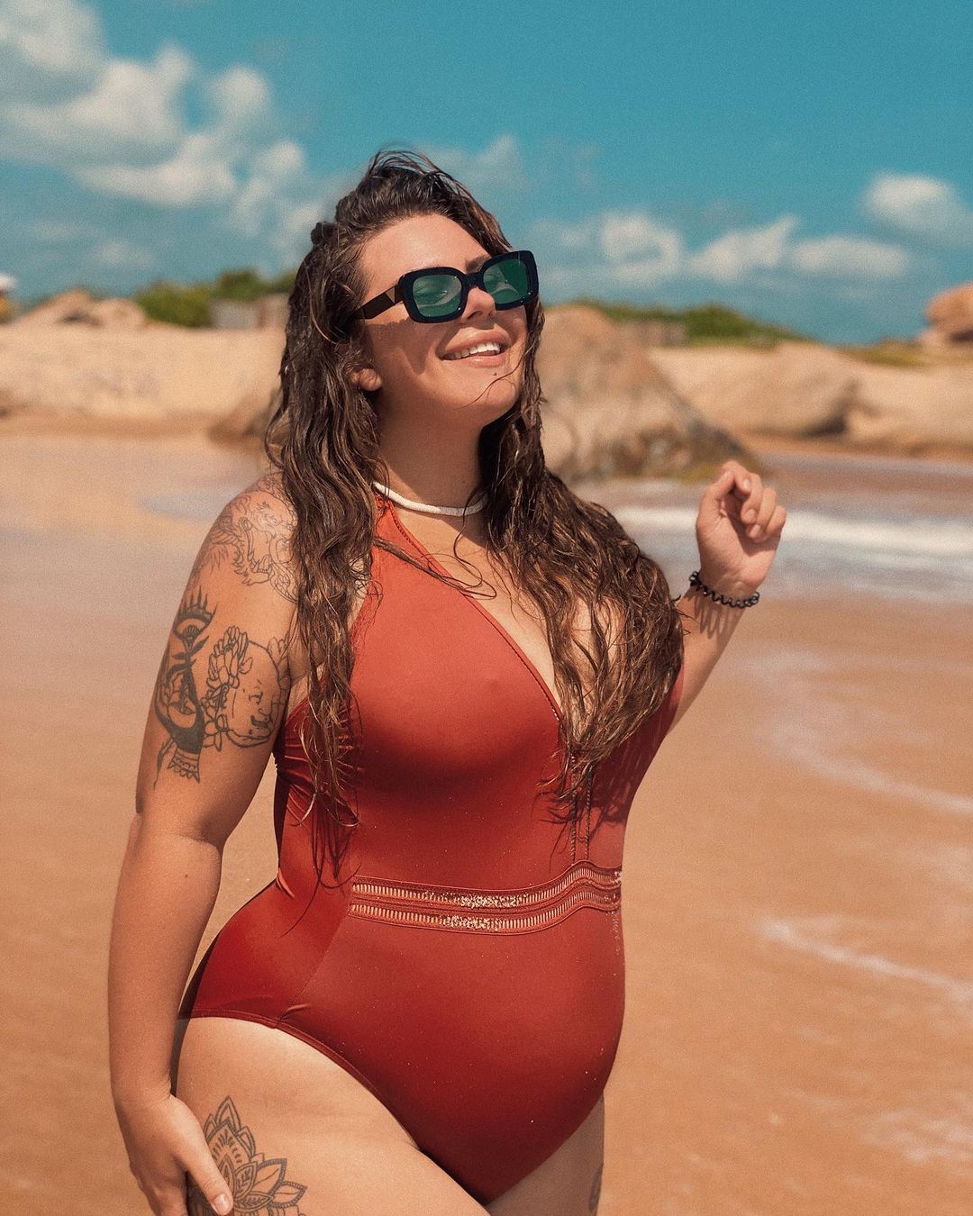 Солістка KAZKA скинула аж 20 кг: фото зірки "до" і "після"