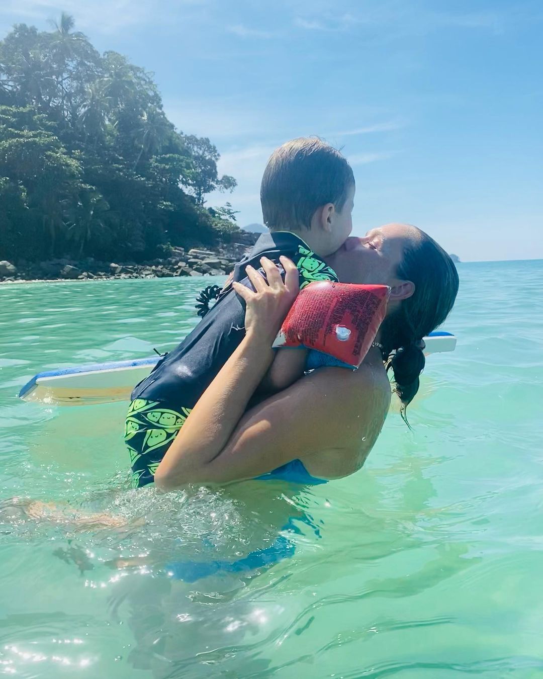 Время для семьи: Осадчая, Ребрик, Сумская и другие звезды на трогательных фото с родными