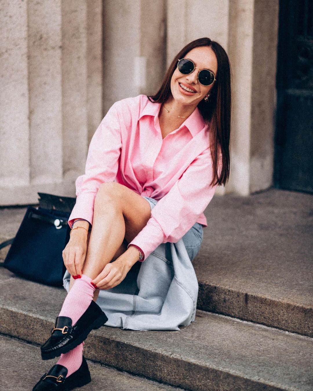 Замуж уже не выйдет. Экс-жена Остапчука раздаривает свадебные украшения