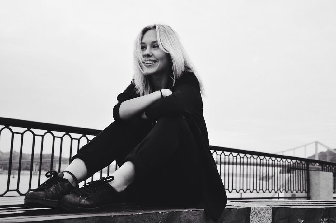 Як виглядала Даша Квіткова до одруження з Микитою Добриніним: яскраві фото