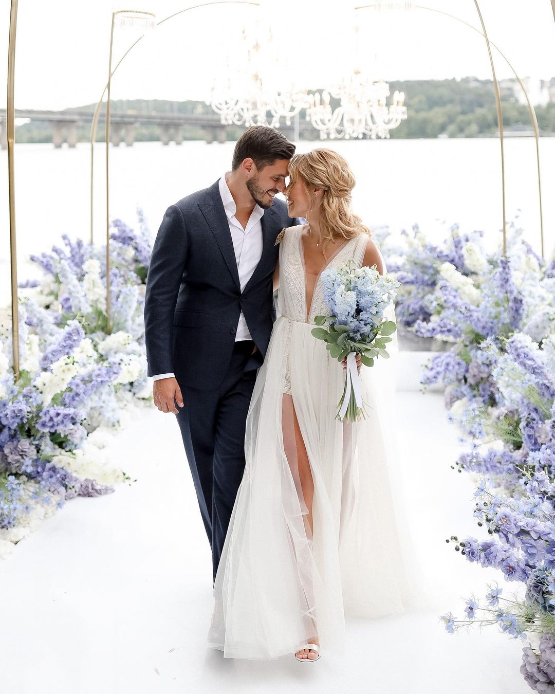 Як виглядала Даша Квіткова до одруження з Микитою Добриніним: яскраві фото