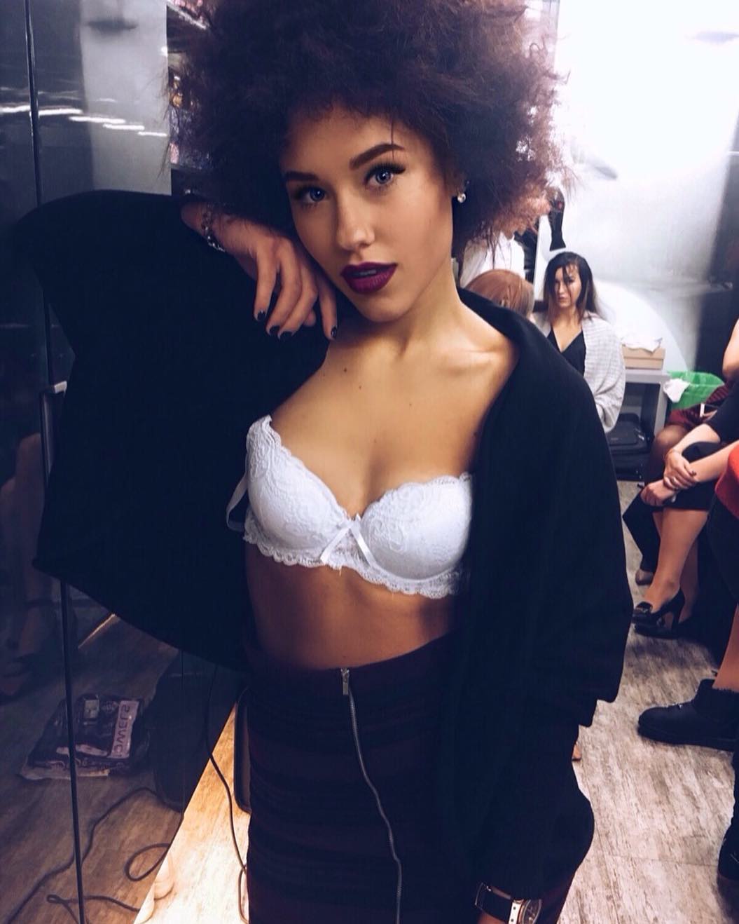 Як виглядала Даша Квіткова до одруження з Микитою Добриніним: яскраві фото