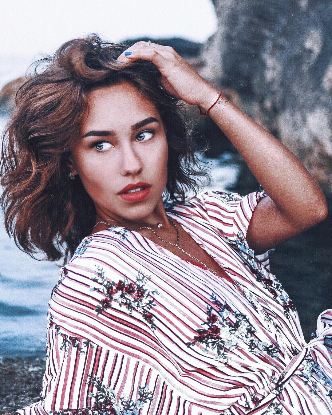 Як виглядала Даша Квіткова до одруження з Микитою Добриніним: яскраві фото