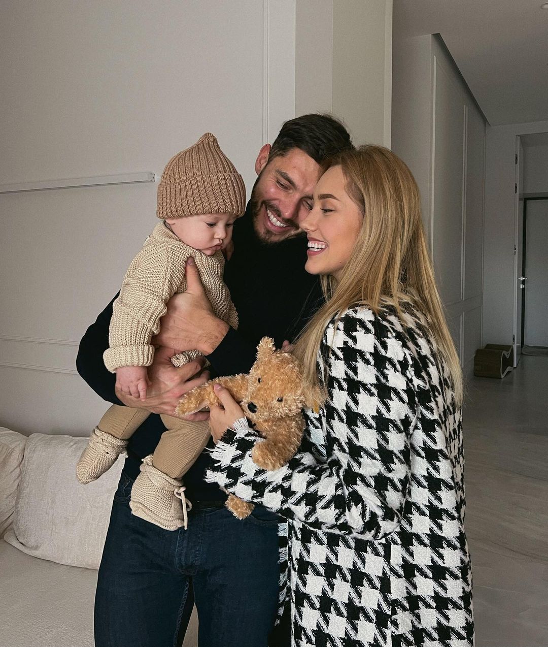 Время для семьи: Осадчая, Ребрик, Сумская и другие звезды на трогательных фото с родными