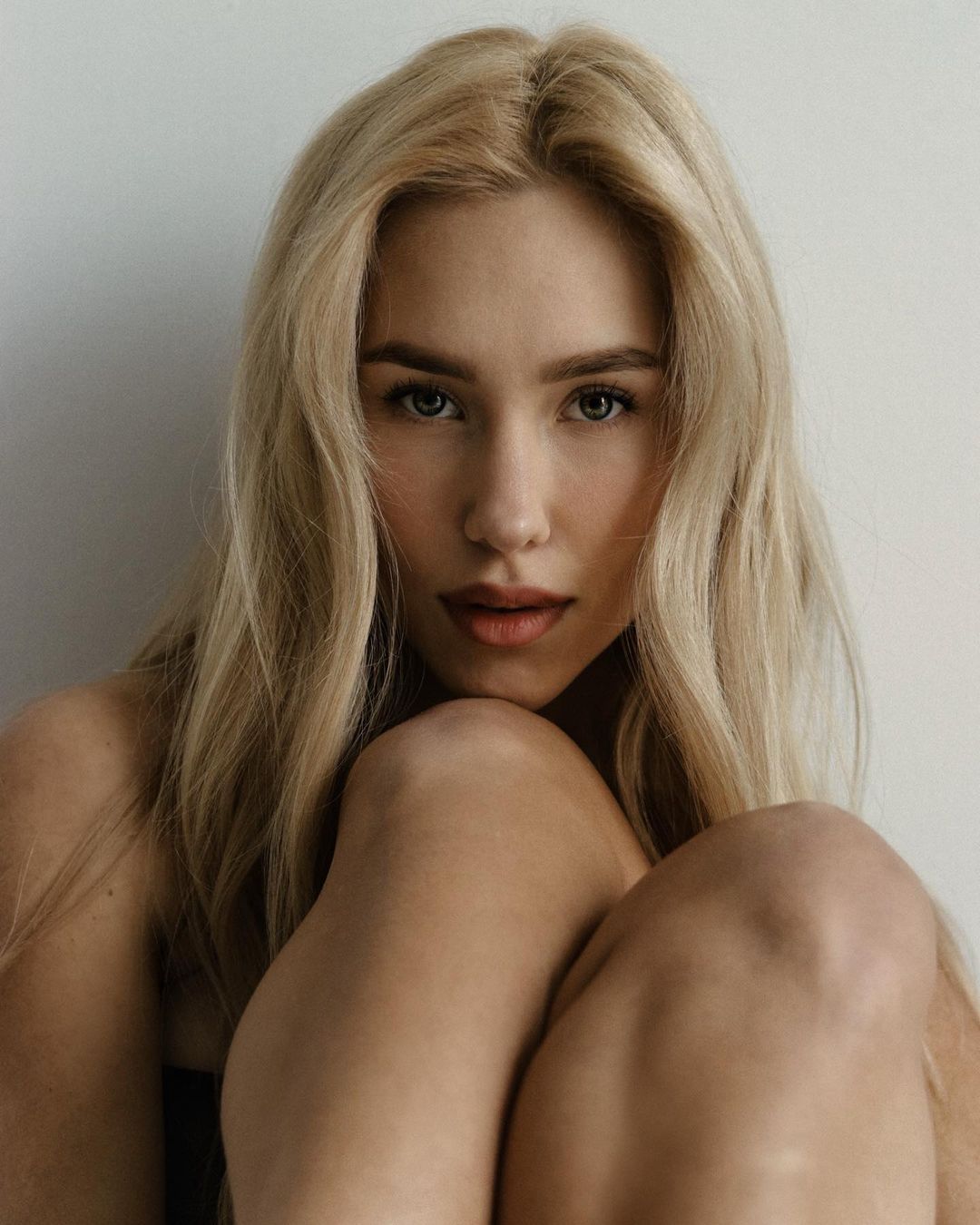 Як виглядала Даша Квіткова до одруження з Микитою Добриніним: яскраві фото