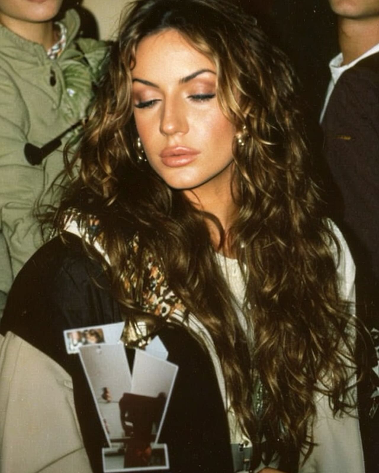 У стилі 90-х: українські зірки показали, якими їх бачить штучний інтелект (фото)