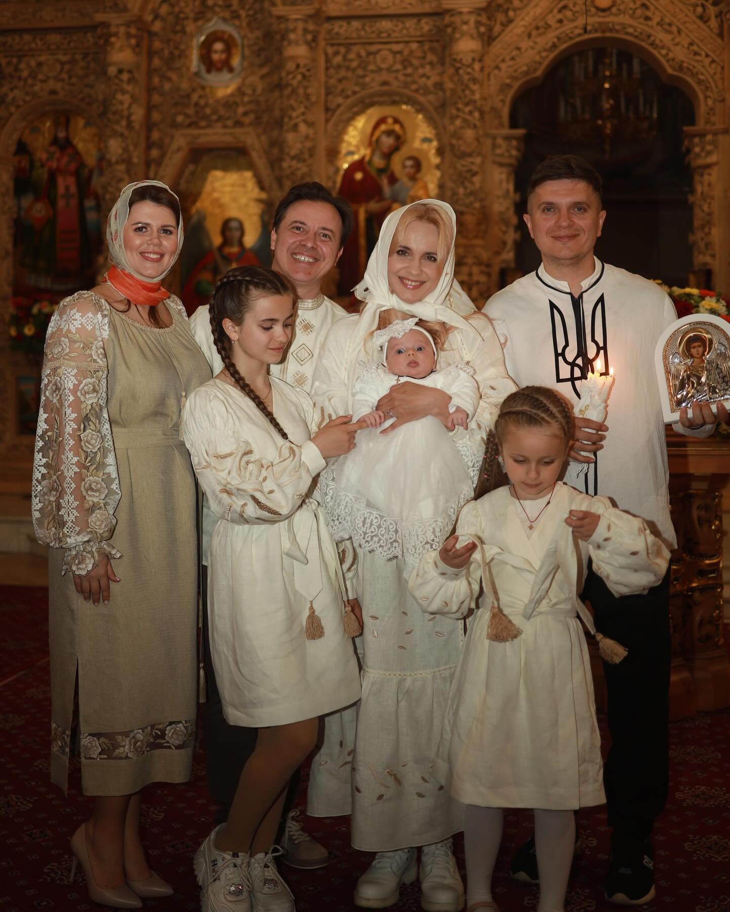 Лілія Ребрик похрестила донечку Адель: зворушливі фото таїнства