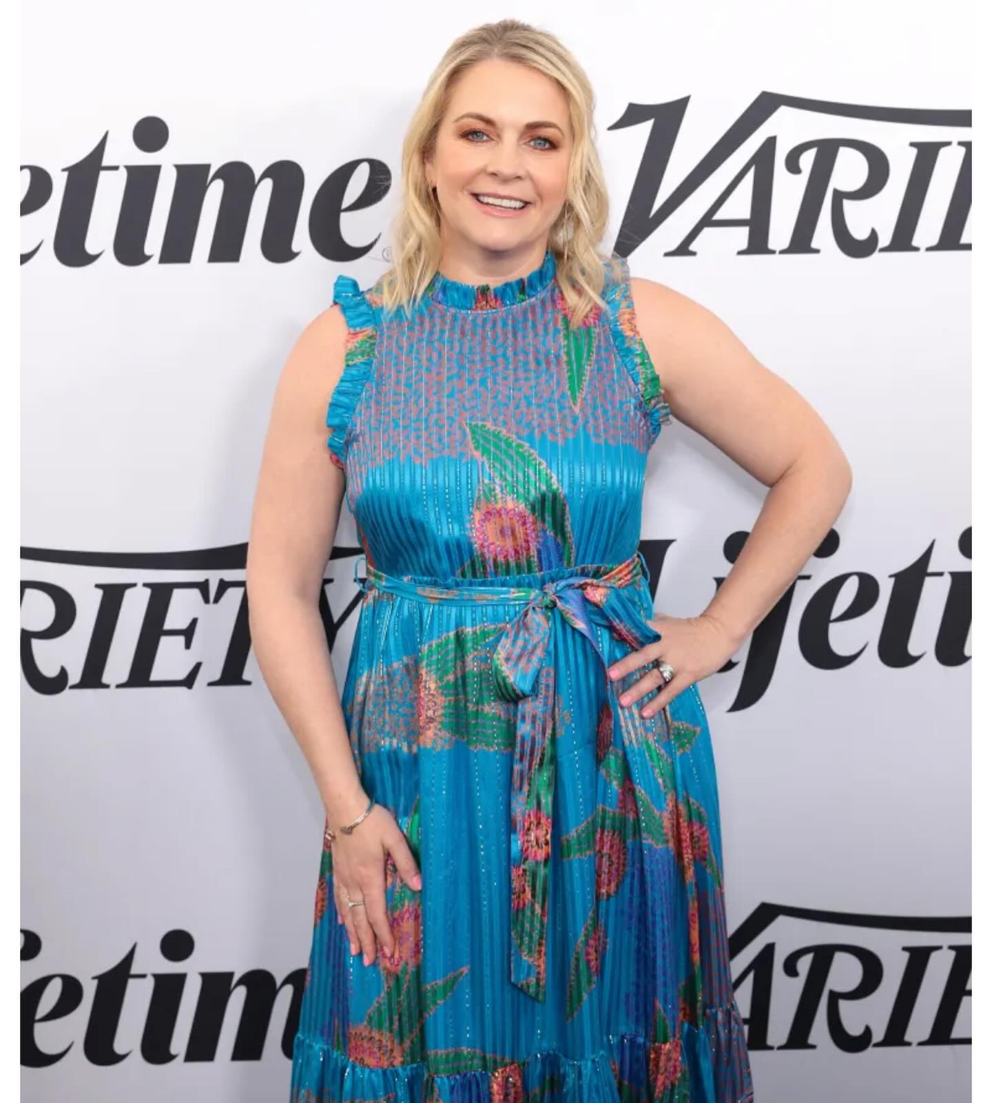 Не впізнати: який зараз вигляд має головна зірка серіалу "Сабріна - маленька відьма" (фото)