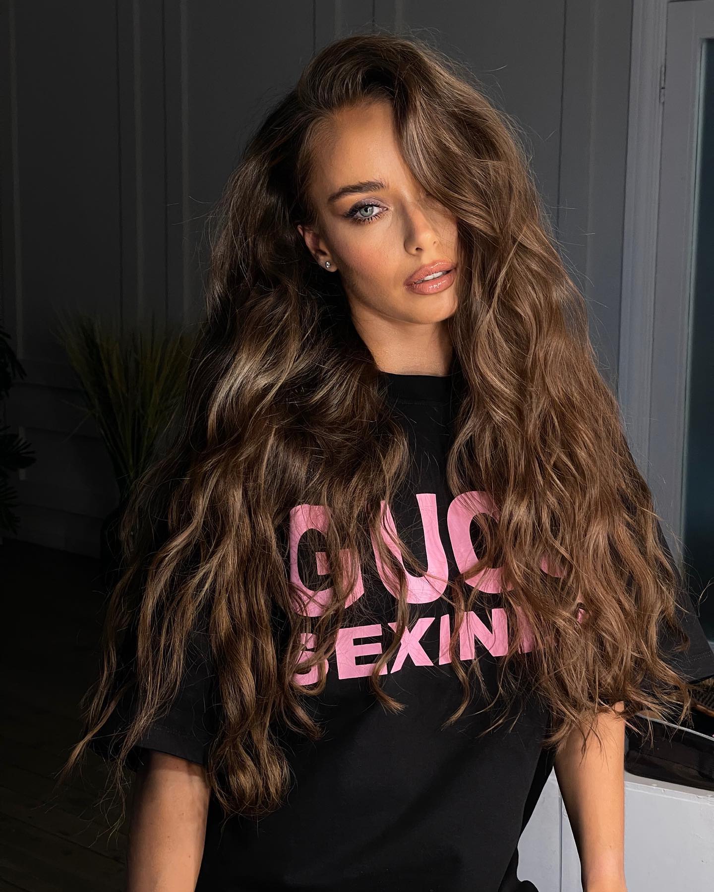 Ксенія Мішина налякала фанів світлинами з лікарняного ліжка: що сталося