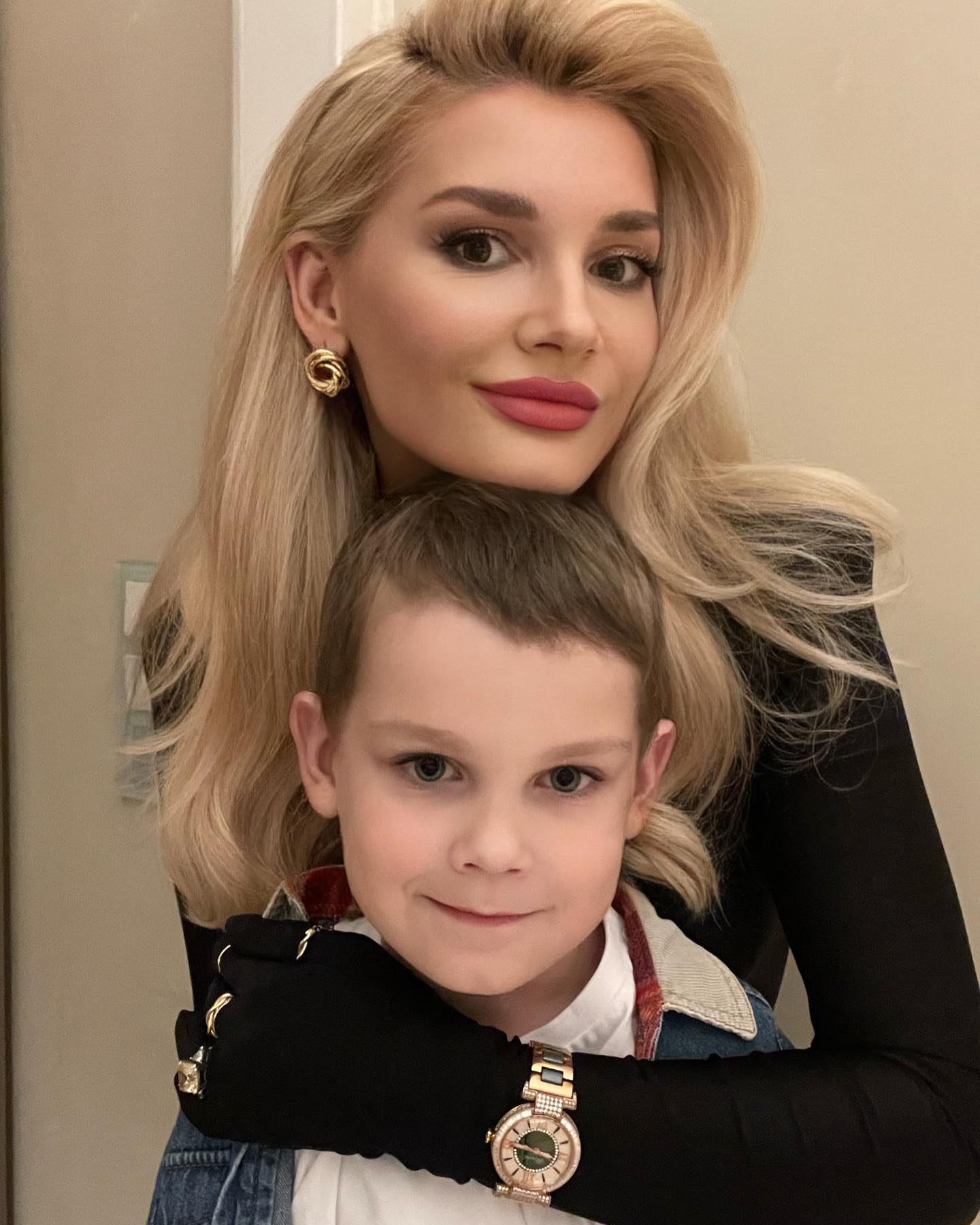 Зіркові матері-одиначки: хто в українському шоу-бізнесі виховує дітей без чоловіка