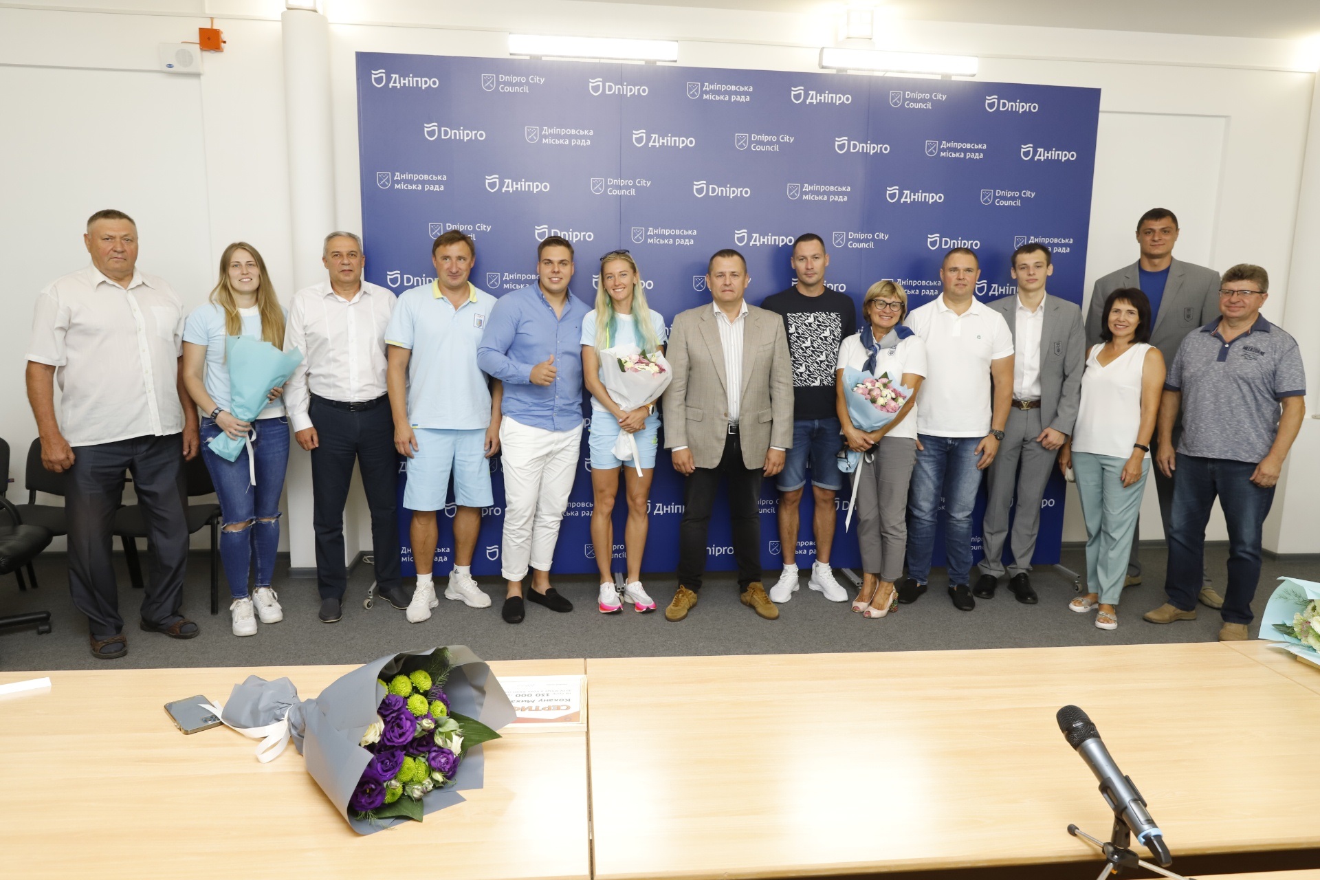 Филатов вручил участникам Олимпиады-2020 денежные сертификаты: сколько получили спортсмены