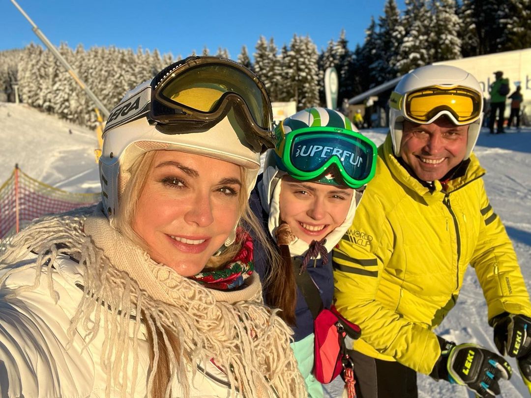 Время для семьи: Осадчая, Ребрик, Сумская и другие звезды на трогательных фото с родными