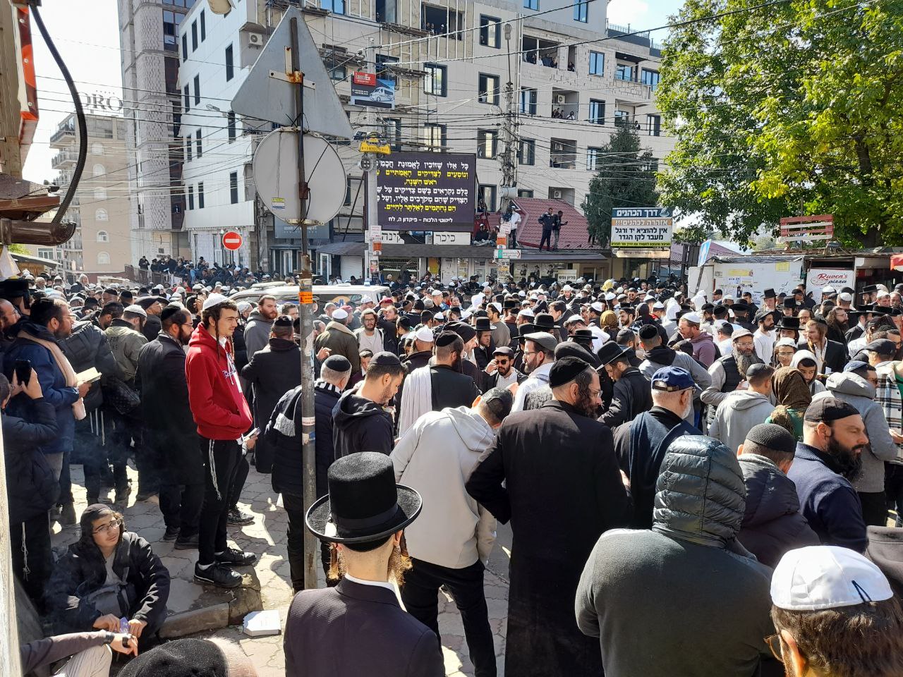 В Умані хасиди почали відзначати Рош ха-Шана: відбулася наймасовіша молитва (фото)