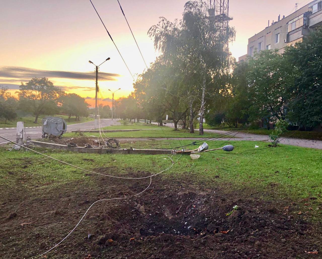 В пригороде Днепра во время тревоги прогремели взрывы: что известно