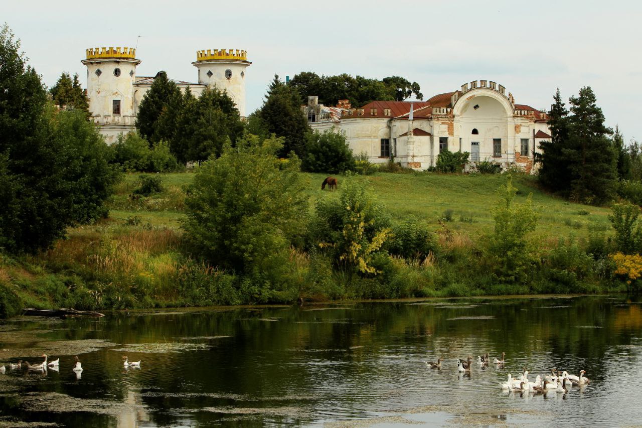 Лише раз на рік. Де побачити найкрасивіший розлив Десни навесні: путівник