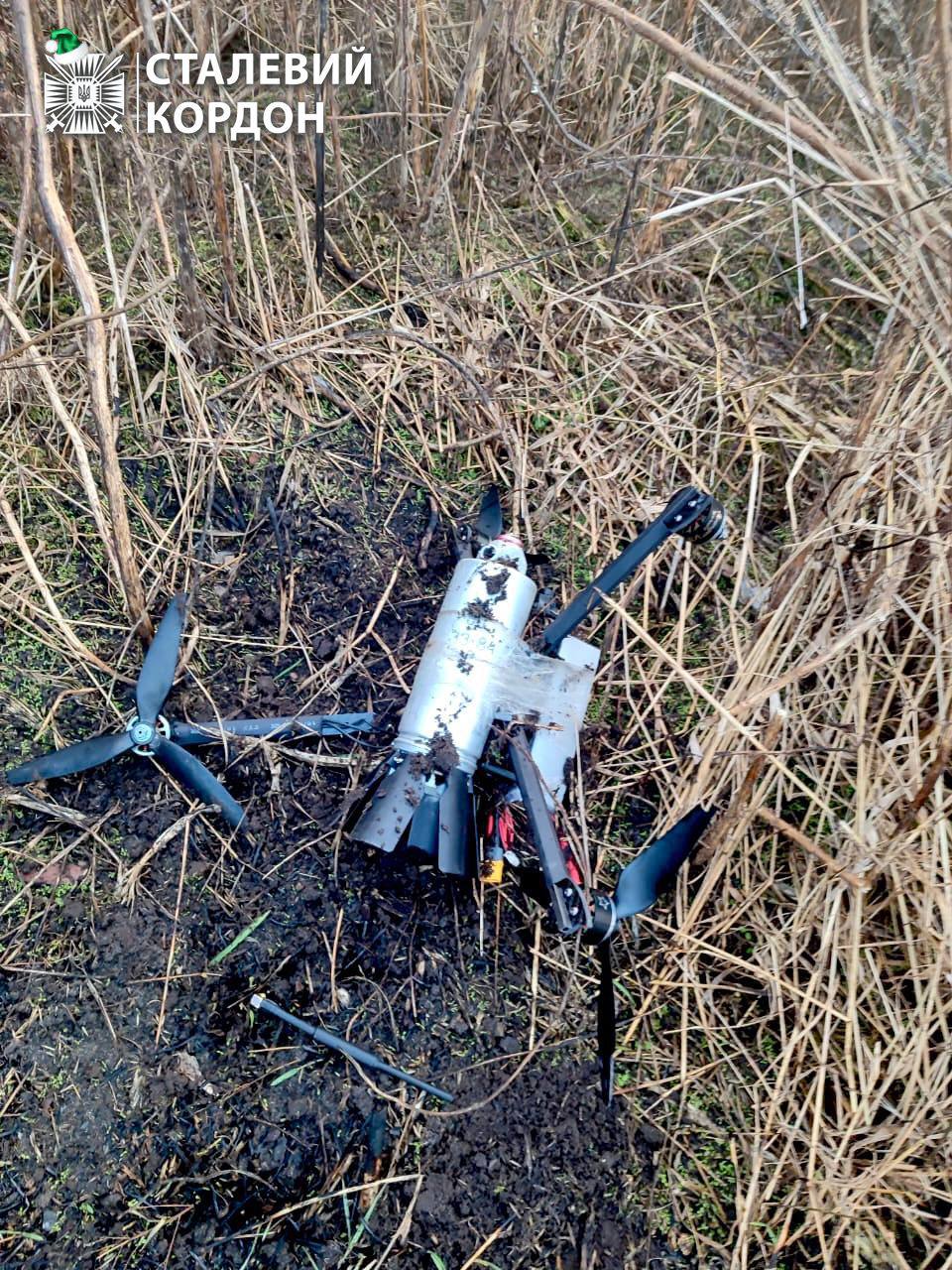 Полетит обратно к оккупантам. В Харьковской области "приземлили" дрон россиян