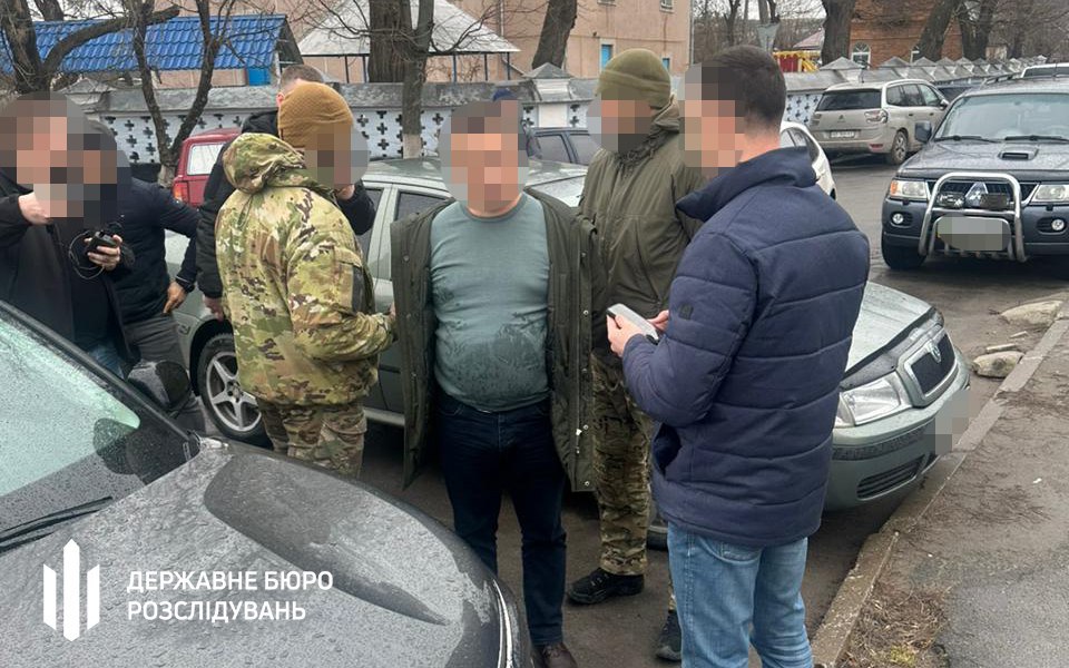 Керівника прокуратури Тульчина на Вінниччині затримали на хабарі dqdiqhiqqeihtant