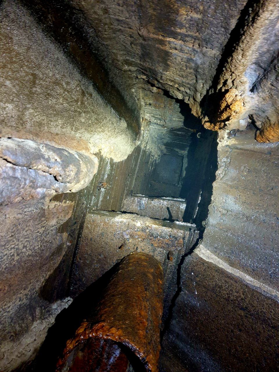 Где во Львове подземный водопад высотой 18 метров и как он выглядит (фото)