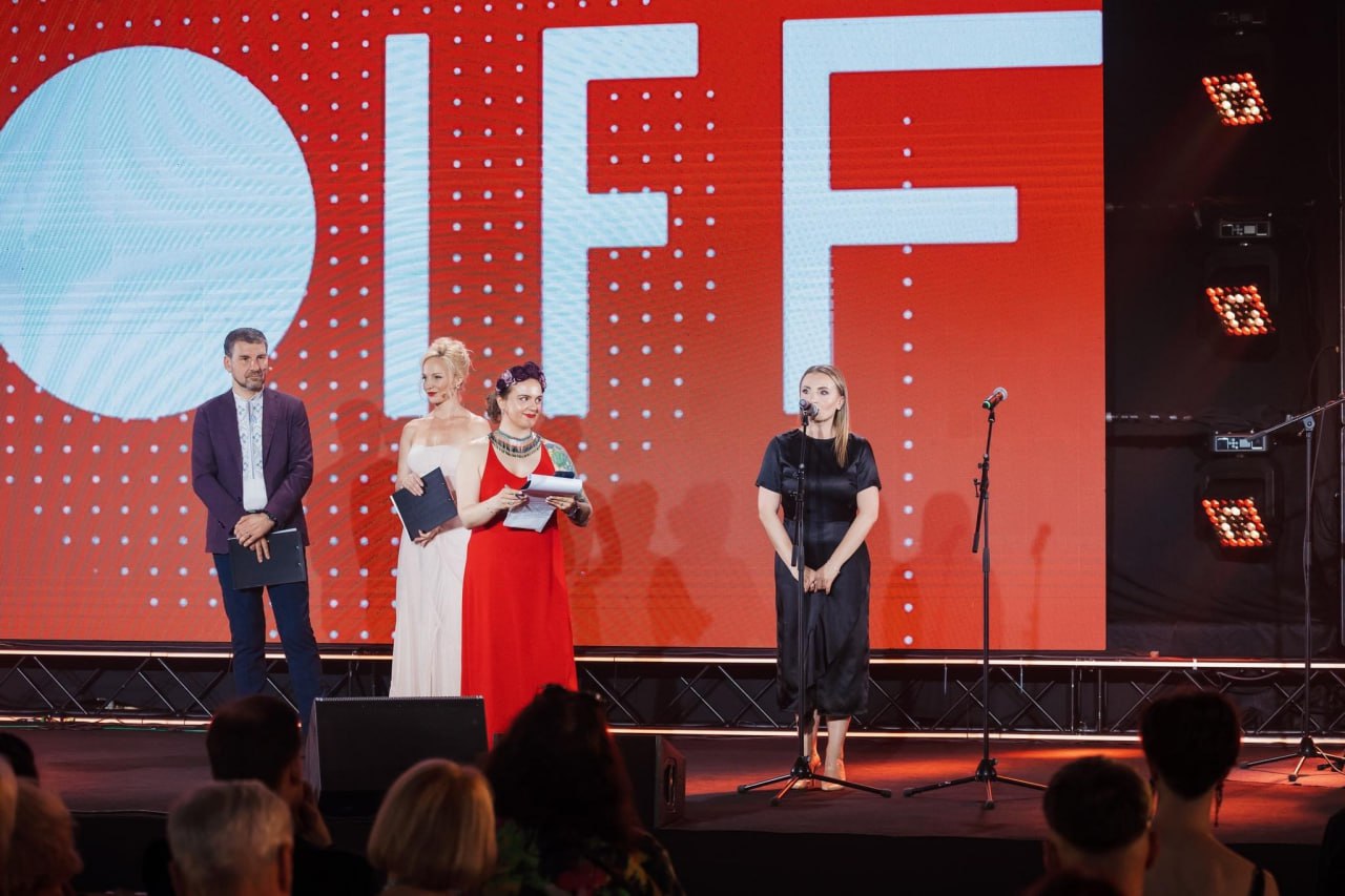 Бренд Stella Artois отметил киноработу молодого украинского кинорежиссера с уникальной наградой "Stella Award"