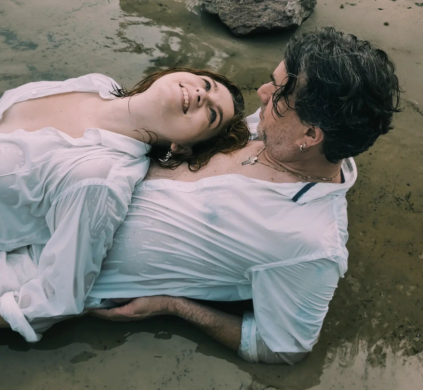 Остап Ступка вперше за довгий час показав романтичне фото з молодшою на 34 роки обраницею