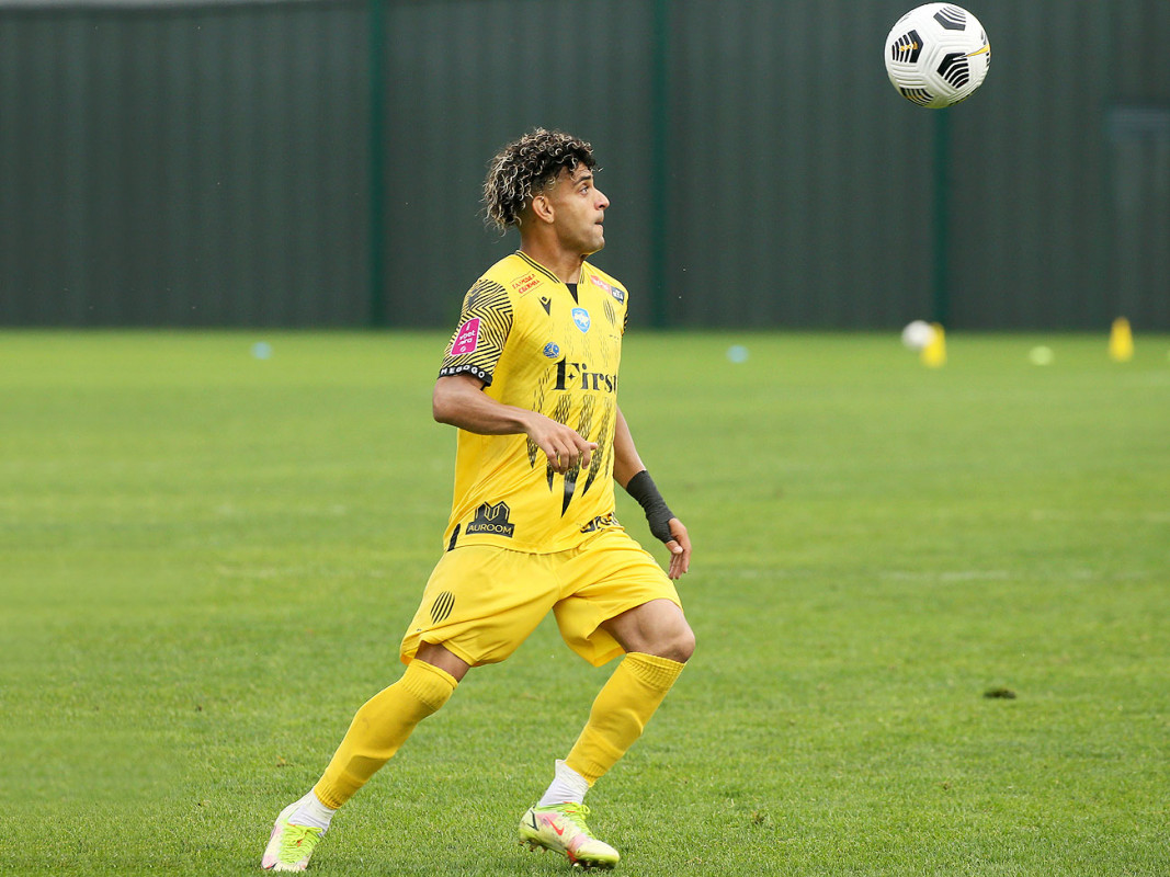 Козловський закликав клуби УПЛ безкоштовно віддати права на трансляції національним каналам