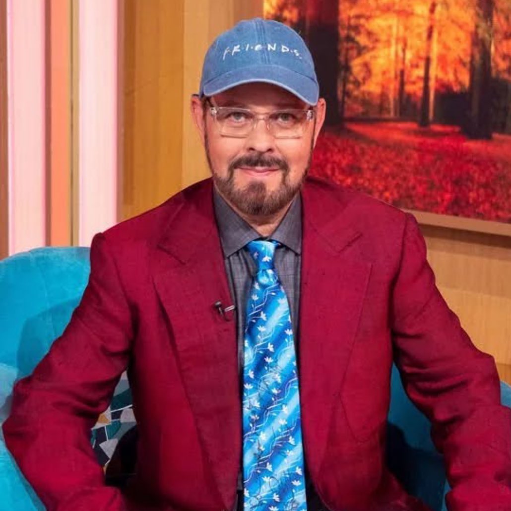 Умер исполнитель роли Гантера в сериале "Друзья": его любили все