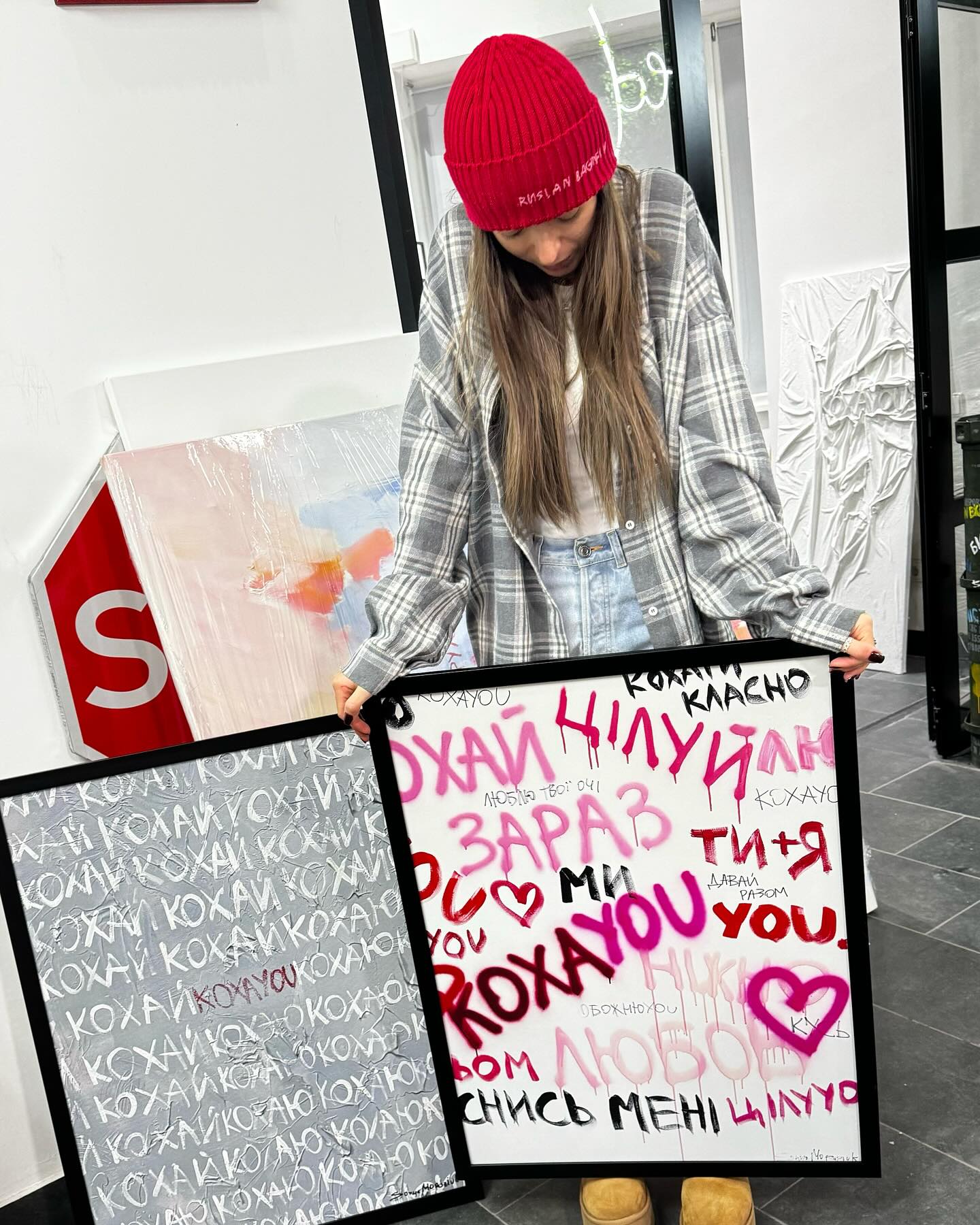 "Так рисует много людей": Морозюк высказалась об обвинении в плагиате известного художника