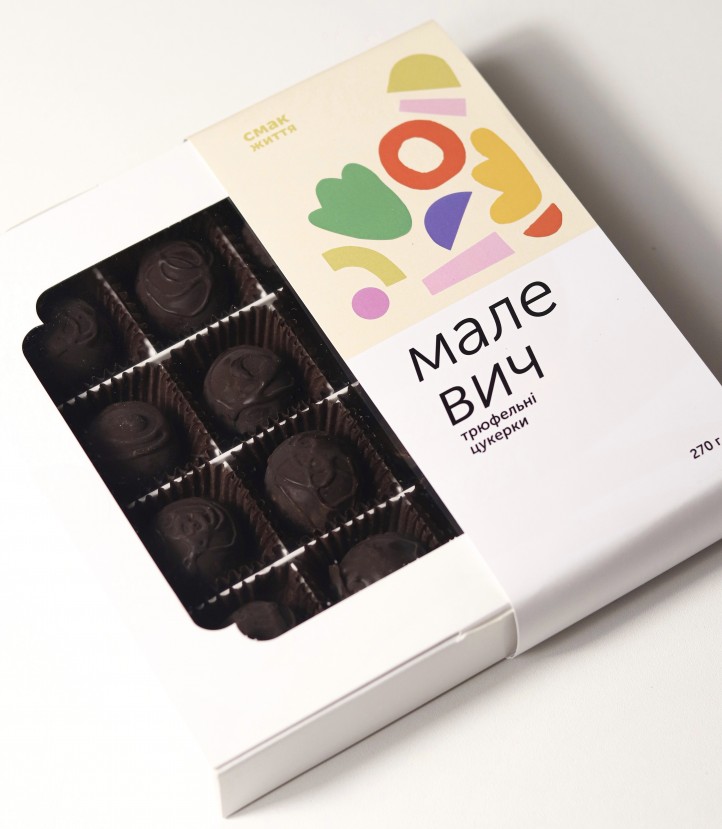 "Для кого-то это просто конфеты". В сети разразился скандал со сладостями "да Винчи", но есть нюанс (фото)