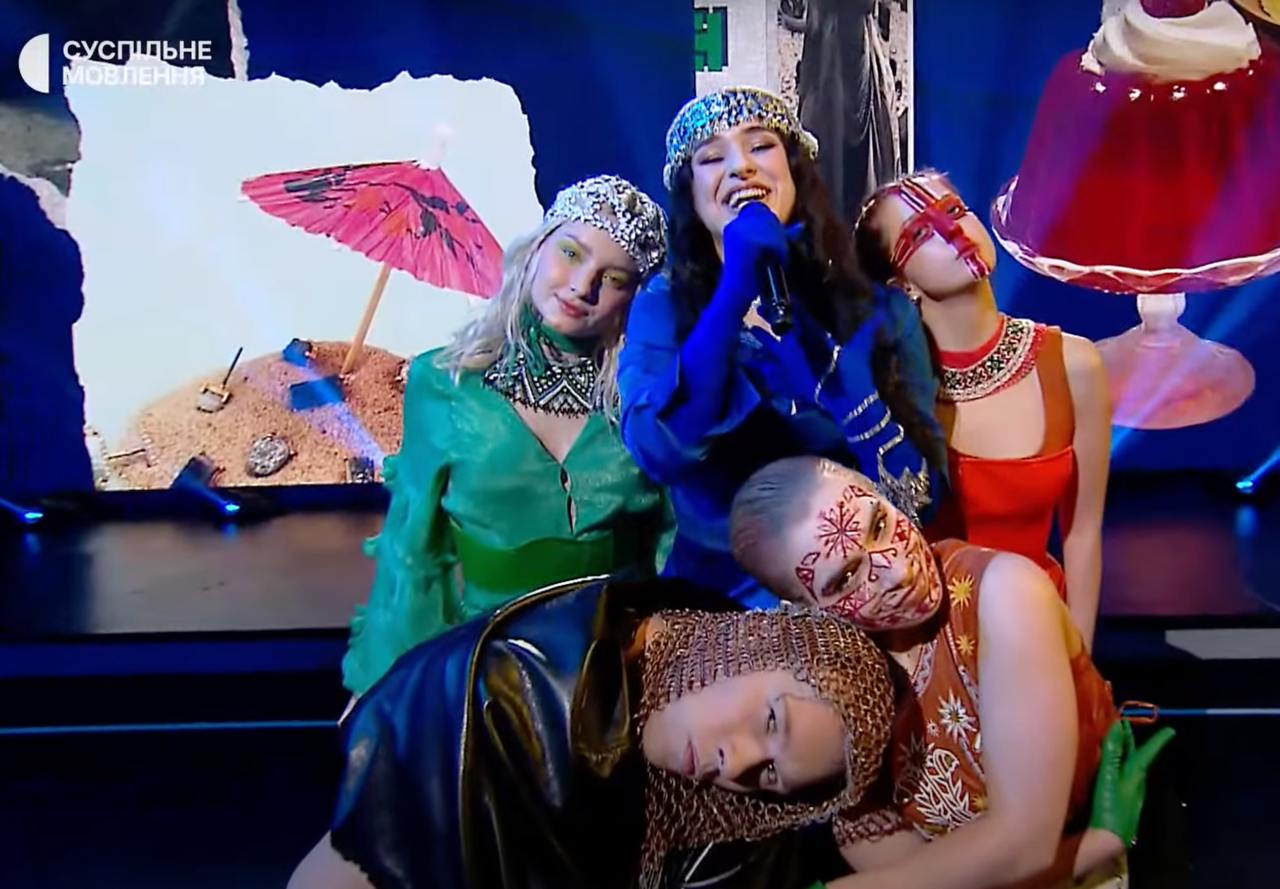 "Культура моя!" FIЇNKA "зажгла" Нацотбор ярким выступлением (видео)