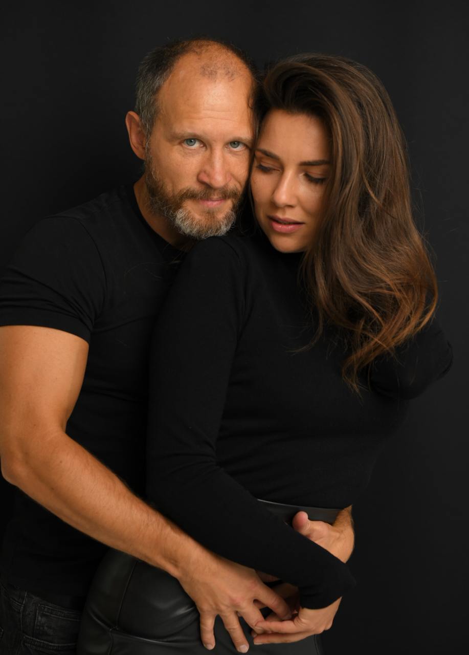 Відома українська акторка відверто розповіла, як змінилися її стосунки з чоловіком на фоні війни