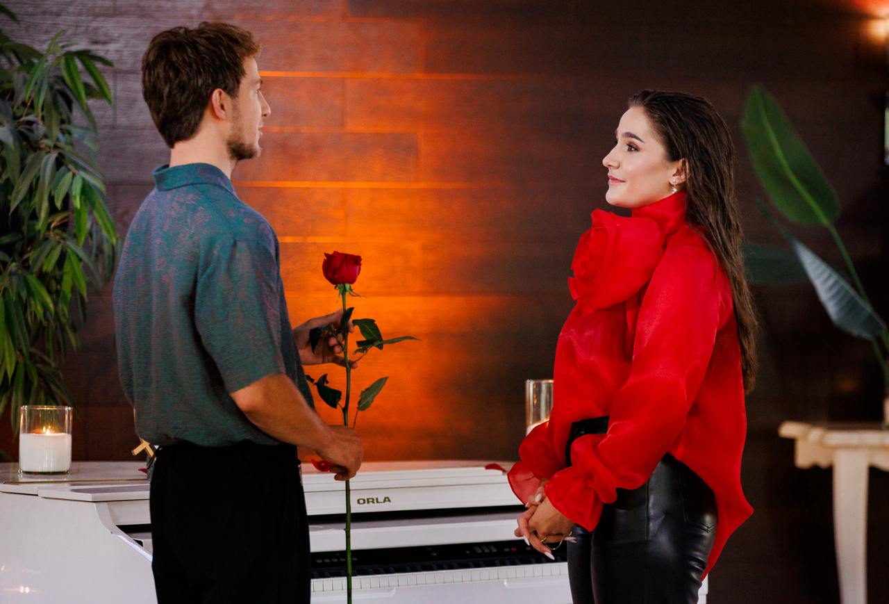 Финалистка "Холостяка" Юстина Багай: Саша не такой идеальный, как я себе его рисовала