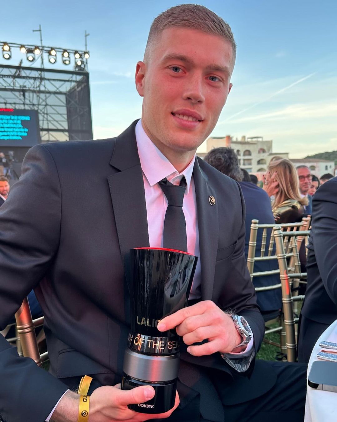 Артем Довбик номінований на "Золотий м'яч". Мессі і Роналду у списку немає