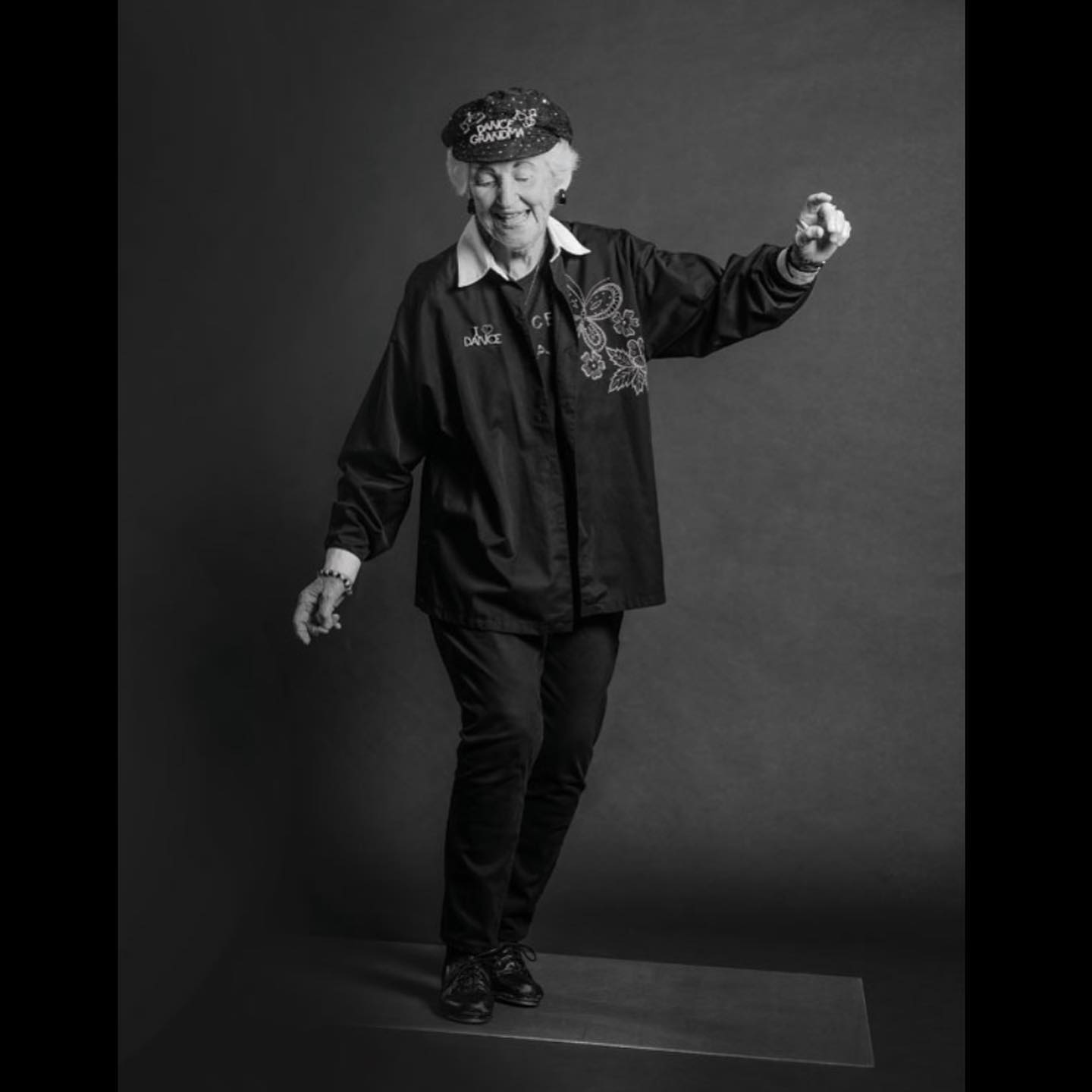 100-летняя экстравагантная американка раскрыла необычный секрет своего долголетия