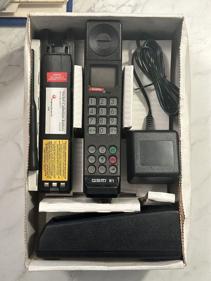 5 старых мобилок, которые можно продать за большие деньги