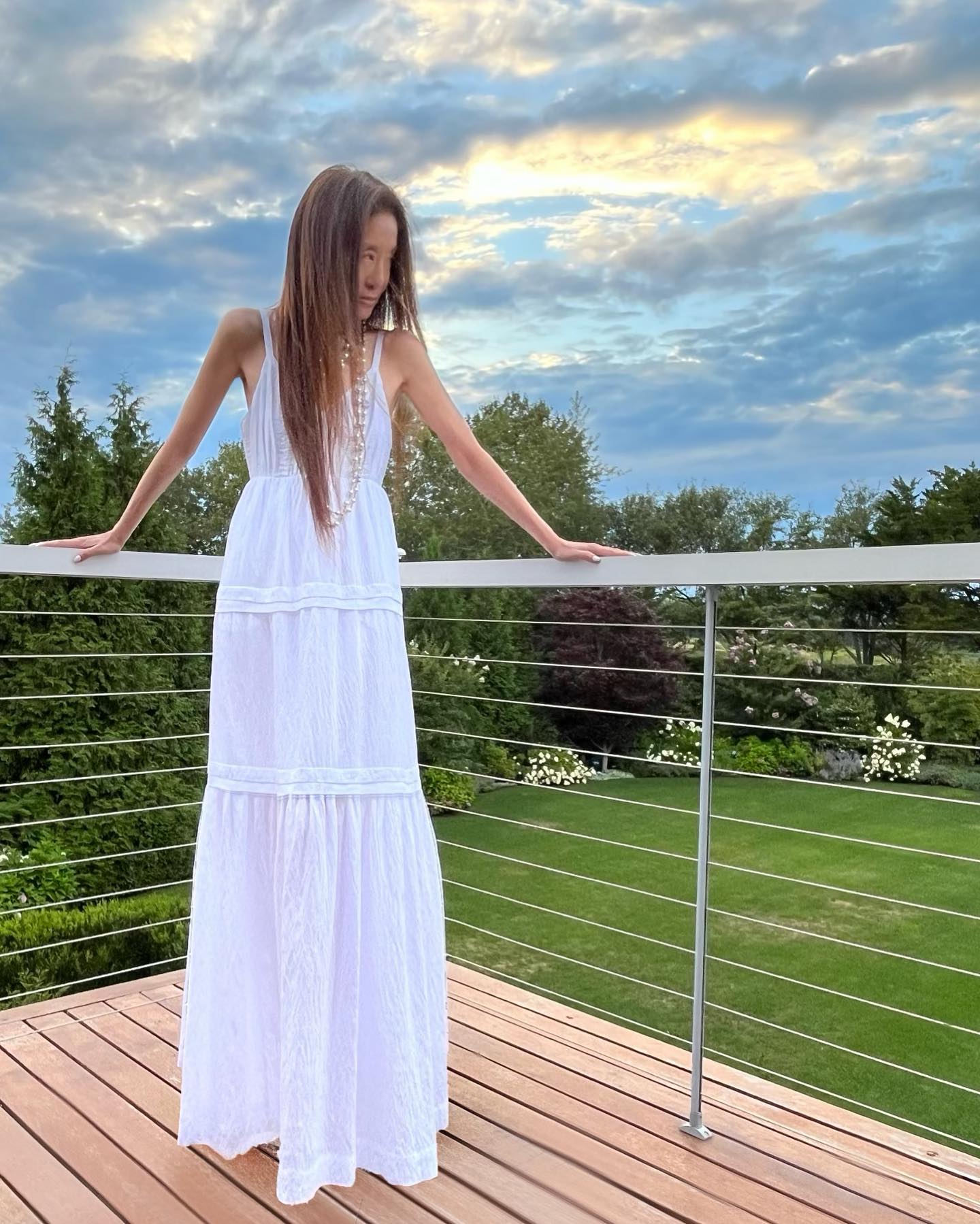 5 голлівудських прикладів, як носити довге волосся після 50 років