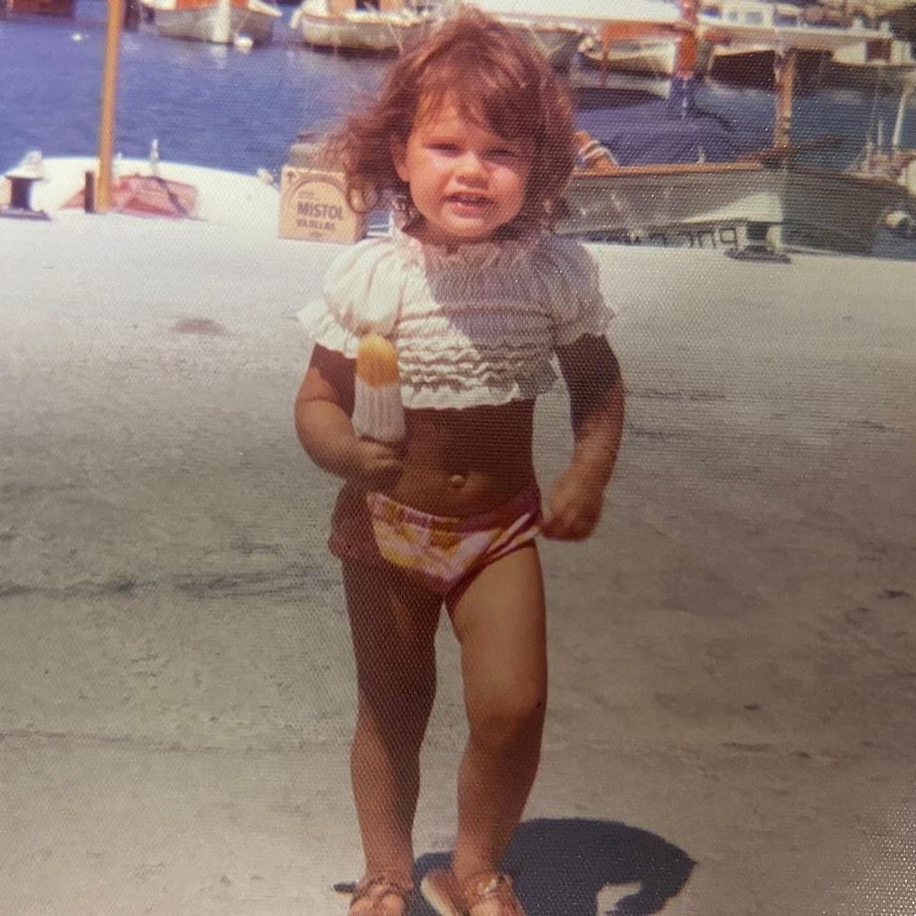 Дэвид Бекхэм чувственно обратился к жене: "Мы все тебя очень любим"