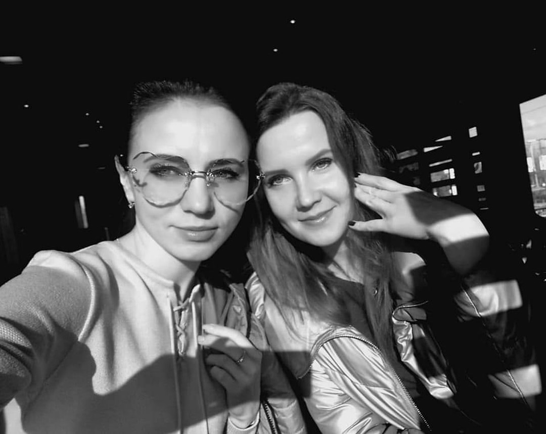 Ракетна атака на Дніпро: загинули дві молоді жінки, подруги та волонтерки