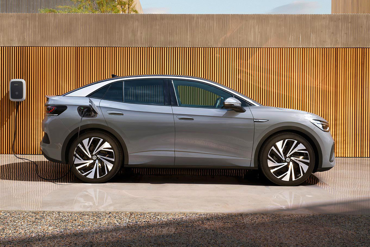 Электрический кроссовер VW ID.5 и зарядки Tesla Supercharger всем желающим. Главное из мира авто