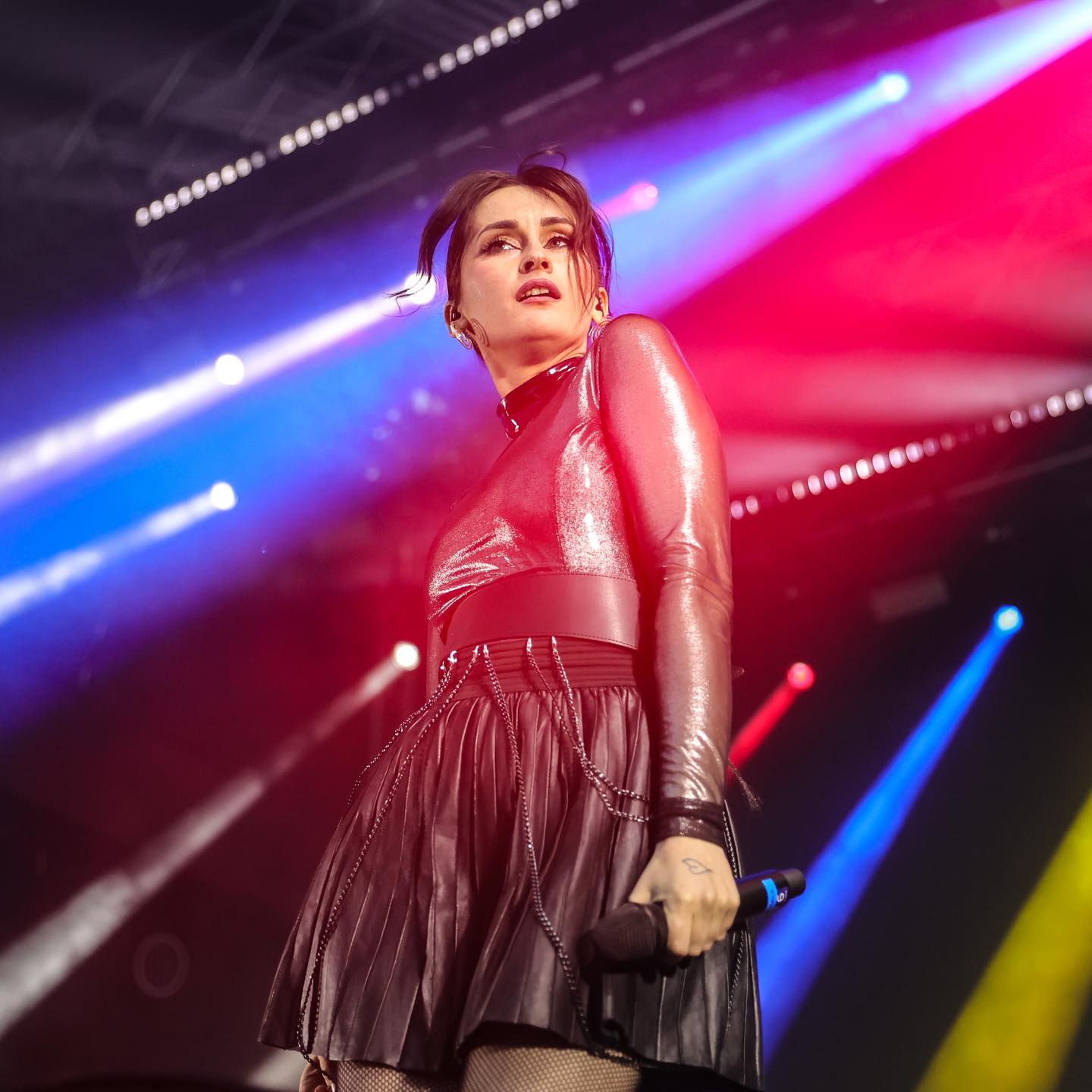 Выбрались из нищеты и достигли успеха: 5 украинских звезд, выросших в бедности