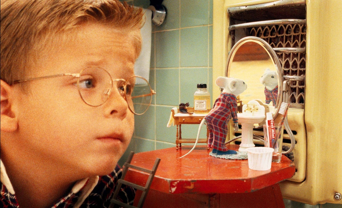 Настоящий красавец: как выглядит сейчас мальчик-ботаник из "Стюарта Литтла" (фото)