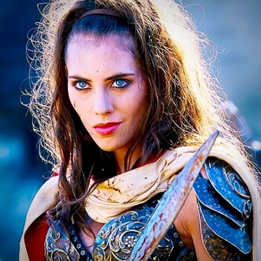 Тогда и сейчас: как изменились звезды сериала "Зена - королева воинов"