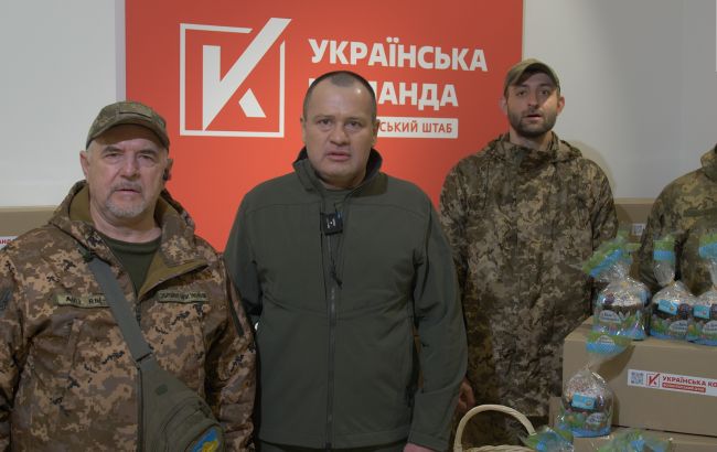 "Украинская команда" передала пасхи защитникам на передовую