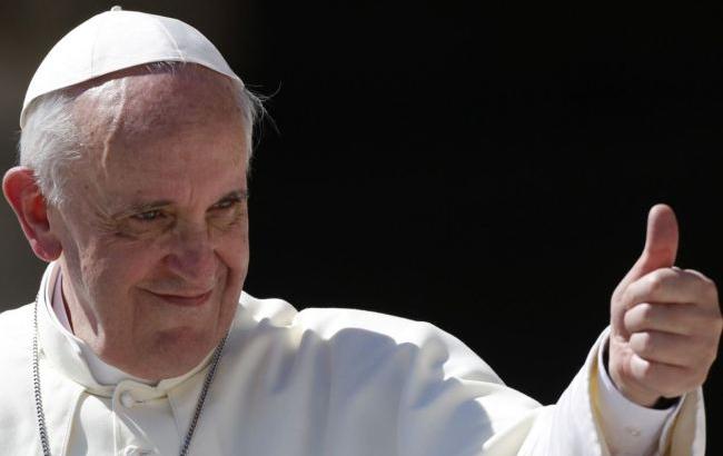 Папа Римский попросил уважать геев и транссексуалов