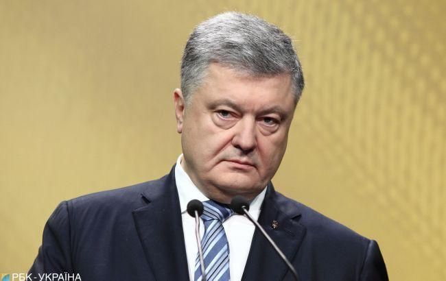 Порошенко призвал власть подписать закон о расширенном тестировании