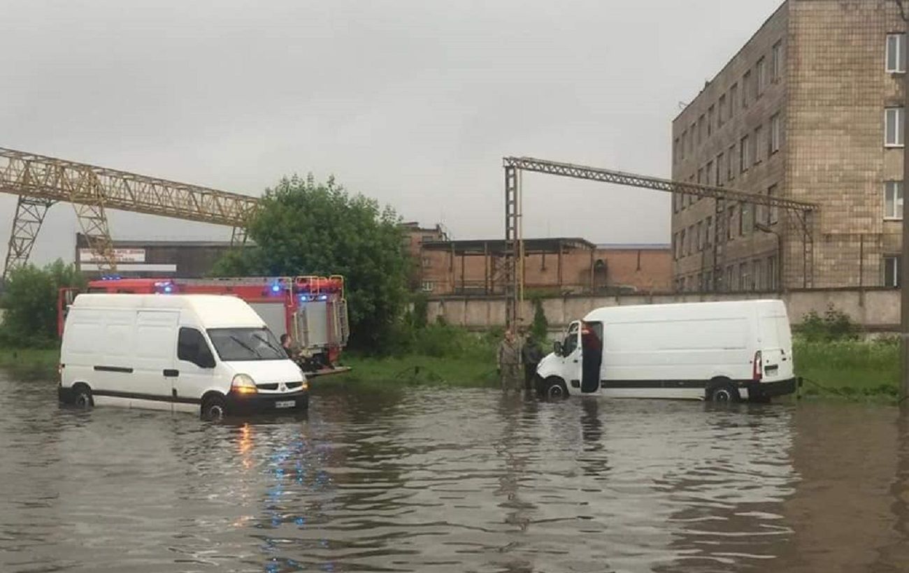 Ливень в Мариуполе затопил город – фото и видео | Стайлер