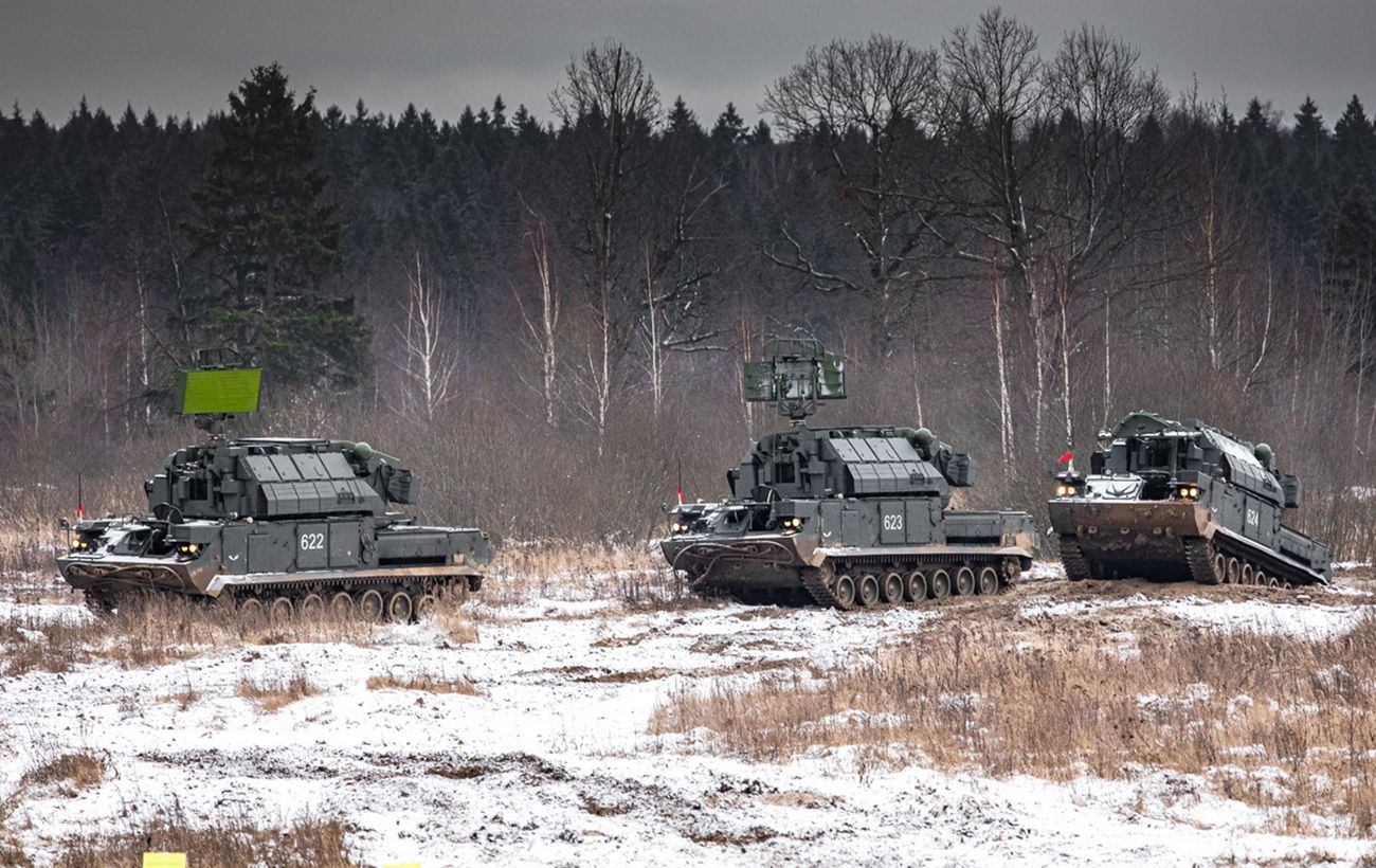 Ход войск. «Тор-м2» Кантемировской танковой дивизии. Российские войска на границе с Украиной. Фотографии военной техники. Техника России.