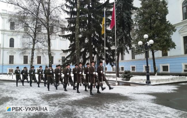 В Минобороны состоялась церемония увольнения с военной службы генералов и офицеров